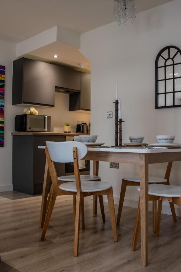 Bv Conditioning House Royal Comfy Bradford Apartment *
